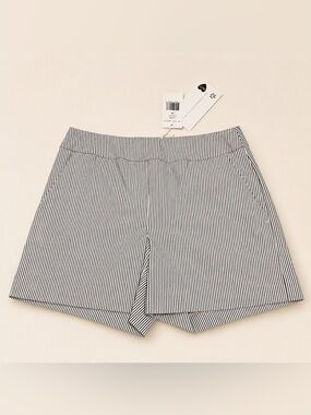 Women’s Striped Bermuda Shorts - Black & White